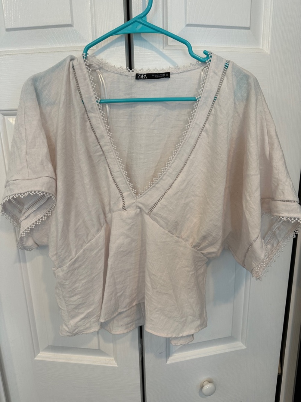 ZARA Cream V-Neck Lace-Trim Peasant Blouse
